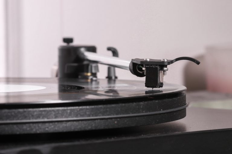 How to Replace Needle On Crosley Record Player? (2023)