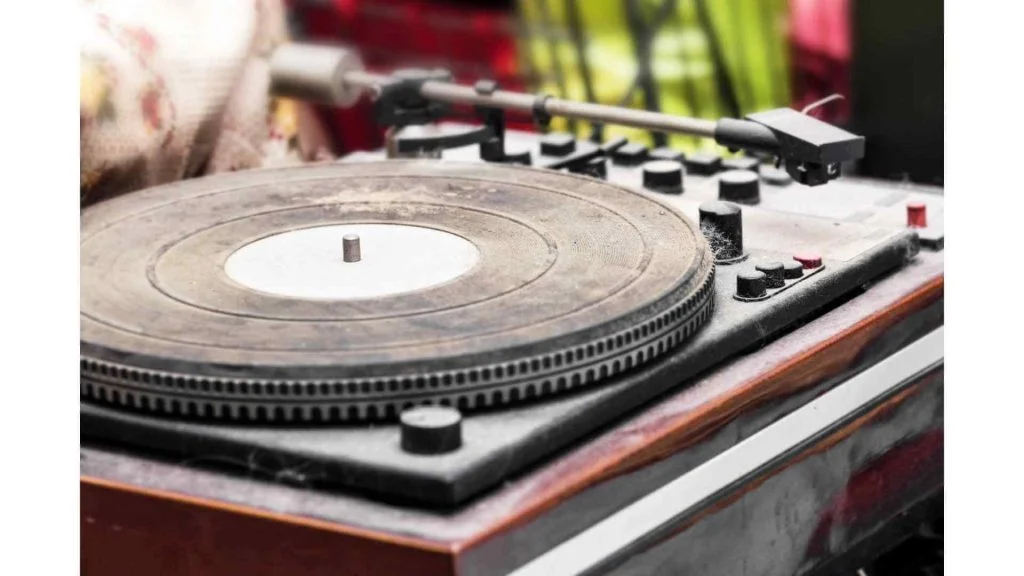 Dusty old turntable